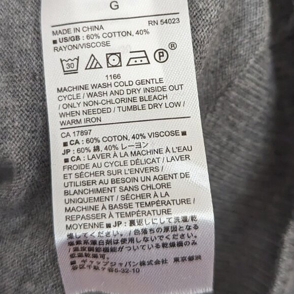 Banana Republic Grey Chevron Knit Sweater Size L - Picture 6 of 11